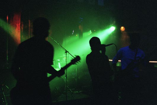 silhouettes are a GOOD thing